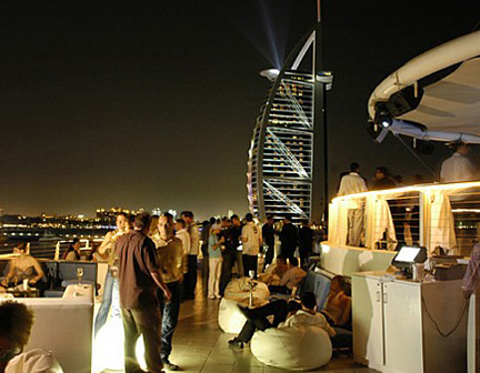 Dubai Nightlife Evening Holiday Vacation Homes